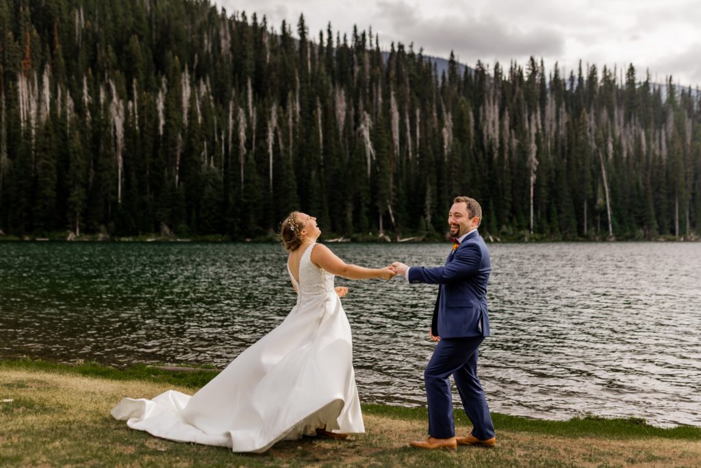 bride and groom at lightening lake ceremony, manning park