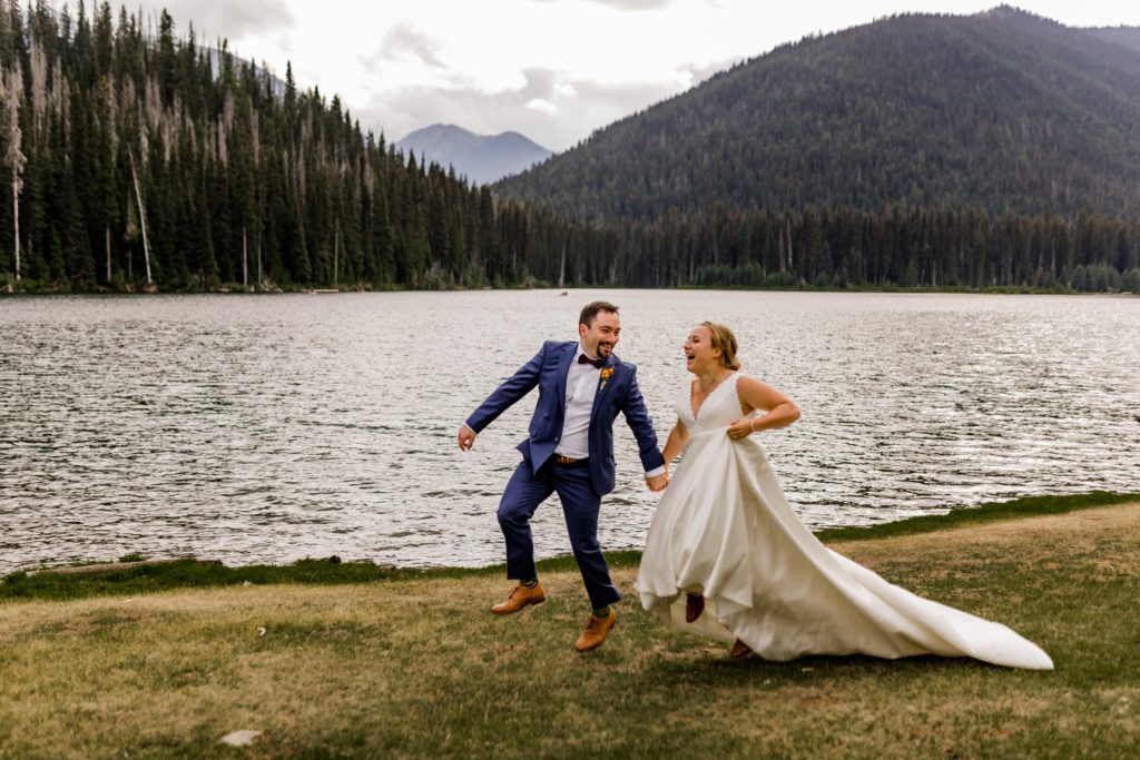 bride and groom at lightening lake ceremony, manning park